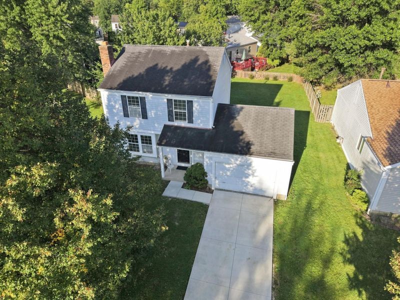 8369 Yuma Drive, Powell, OH 43065 Photo 2