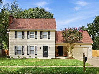 510 Sheffield Drive, Versailles, KY 40383