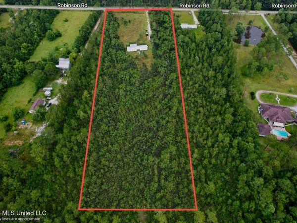 20431 Robinson Road, Gulfport, MS 39503