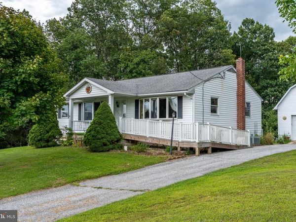 2235 E DEEP RUN ROAD, MANCHESTER, MD 21102