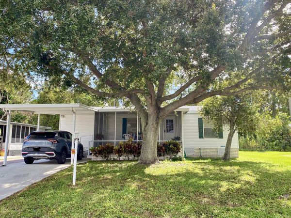 494 Thames Bluff Ridge, Unit H-50, Fort Pierce, FL 34982