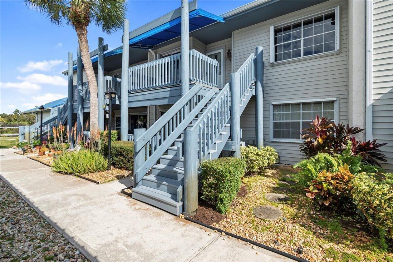 1481 NE 14th Court, Unit U-7, Jensen Beach, FL 34957 Photo