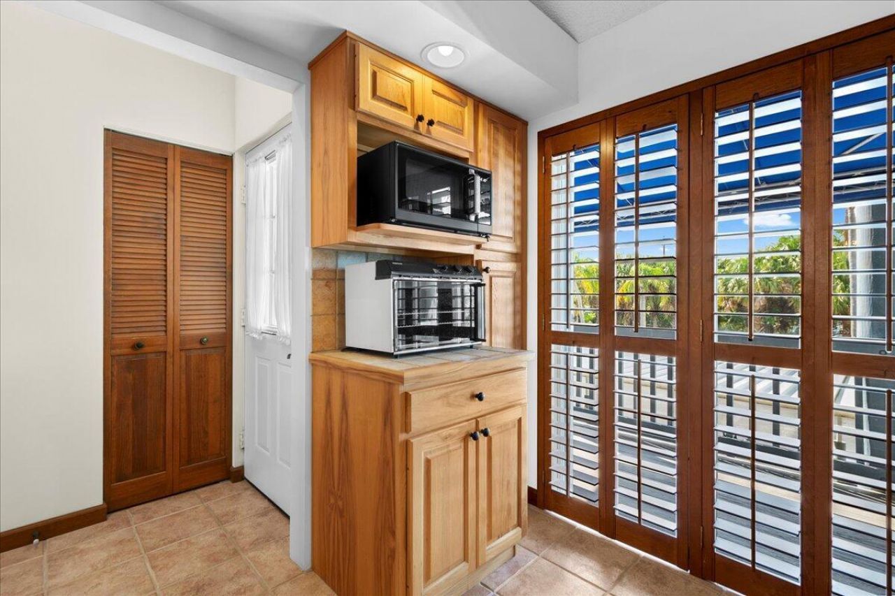 1481 NE 14th Court, Unit U-7, Jensen Beach, FL 34957 Photo