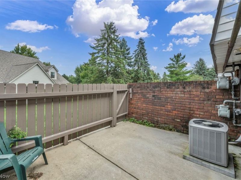 2556 Shakespeare Lane, Avon, OH 44011 Photo 26