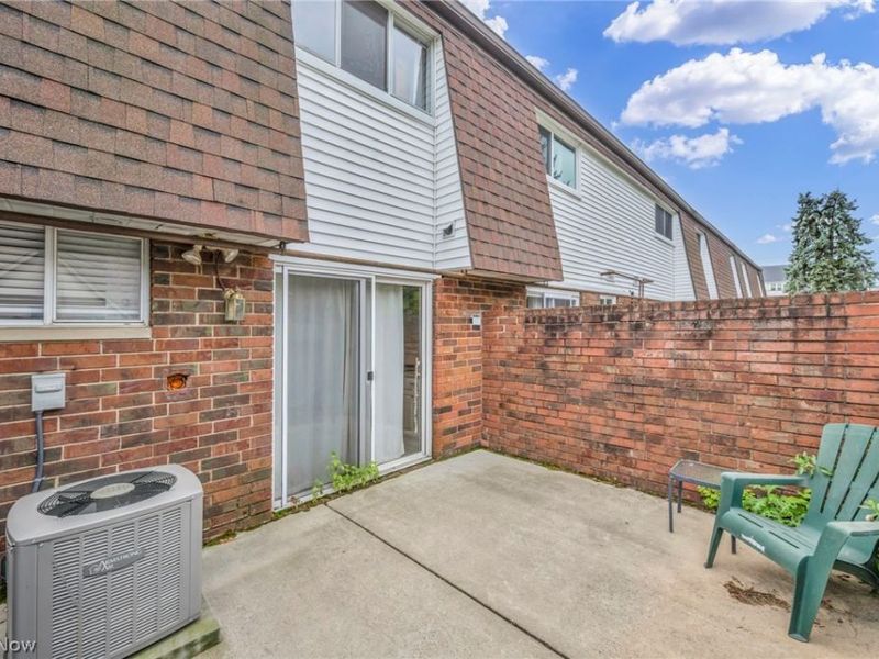 2556 Shakespeare Lane, Avon, OH 44011 Photo 27