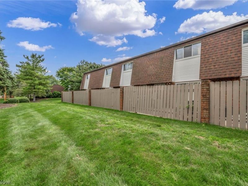 2556 Shakespeare Lane, Avon, OH 44011 Photo 31