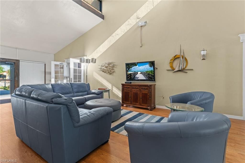 6142 Whiskey Creek Dr, Unit 611, Fort Myers, FL 33919 Photo