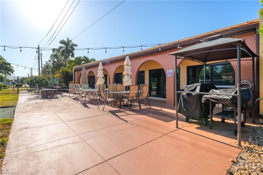 6142 Whiskey Creek Dr, Unit 611, Fort Myers, FL 33919 Photo