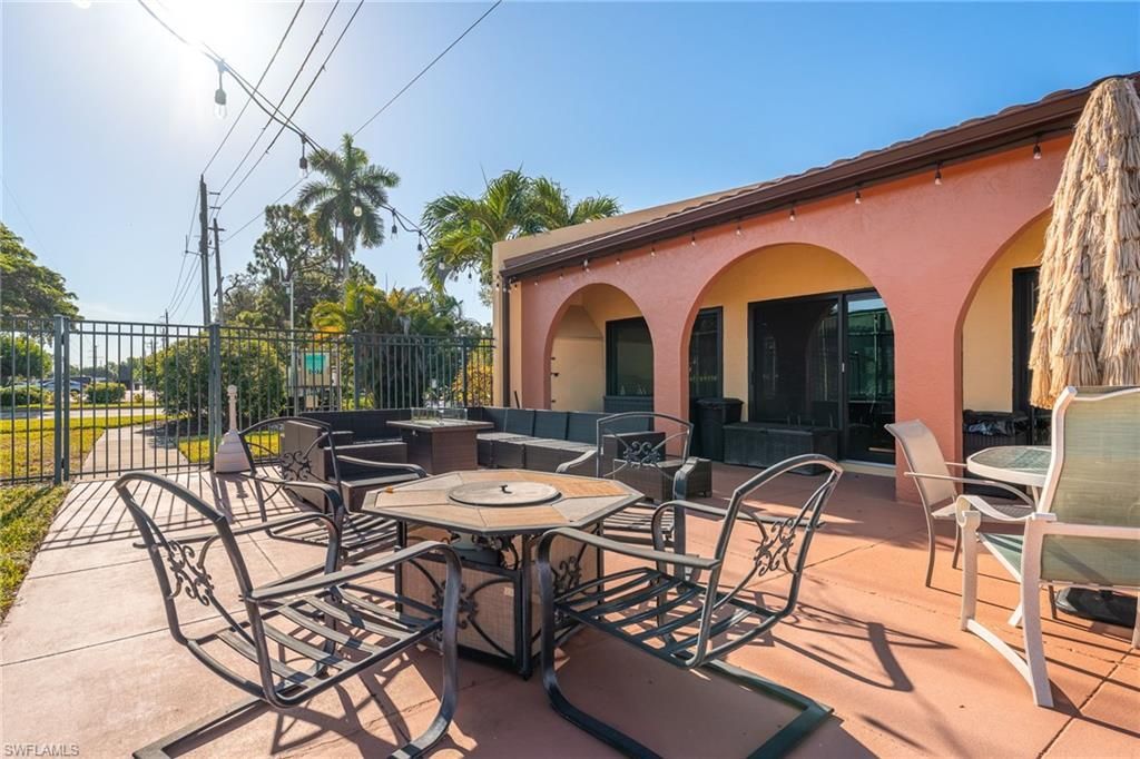 6142 Whiskey Creek Dr, Unit 611, Fort Myers, FL 33919 Photo