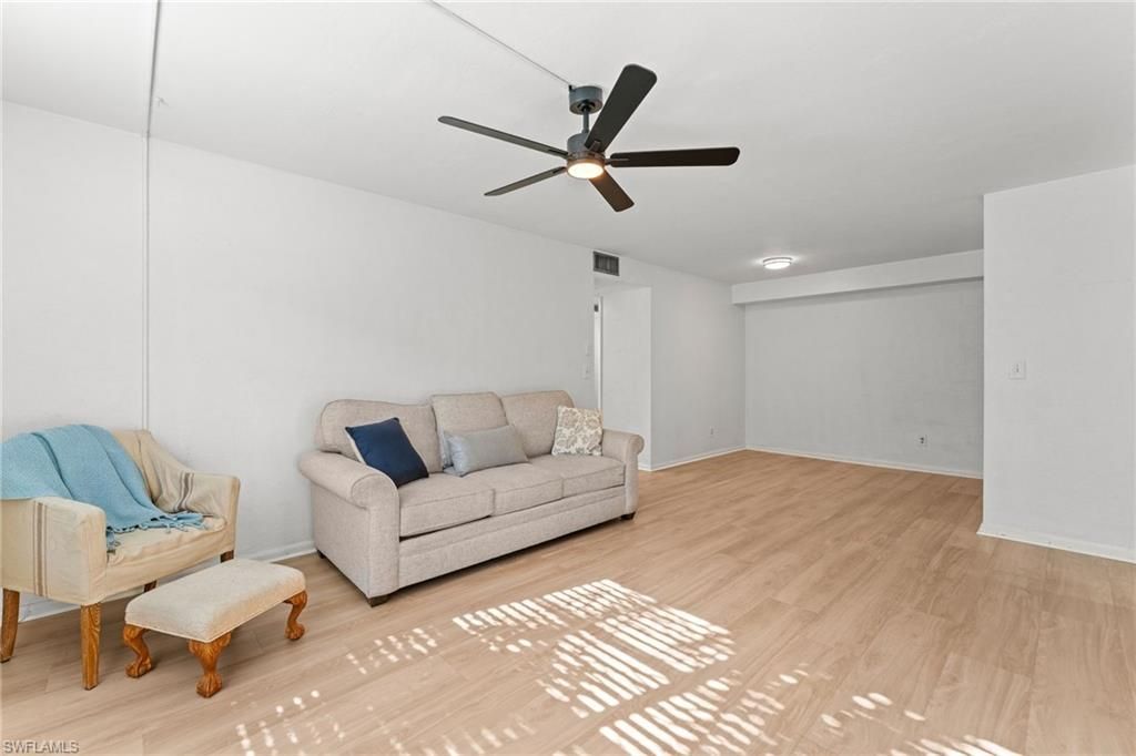 6142 Whiskey Creek Dr, Unit 611, Fort Myers, FL 33919 Photo