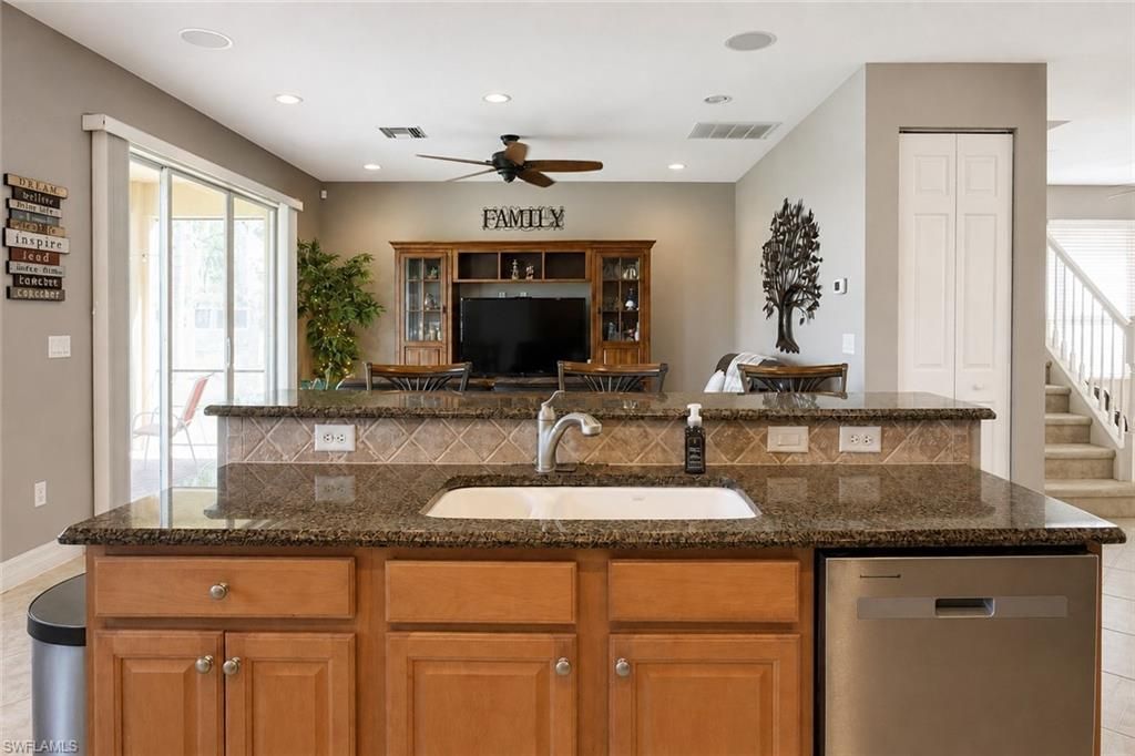 10471 Winged Elm Ln, Fort Myers, FL 33913 Photo