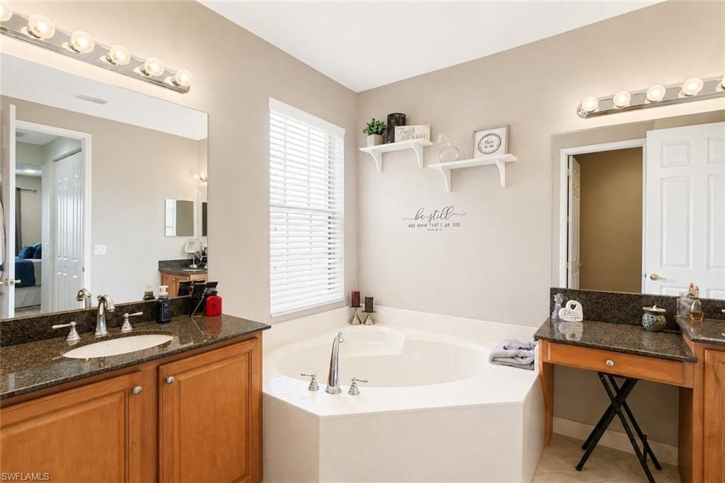 10471 Winged Elm Ln, Fort Myers, FL 33913 Photo
