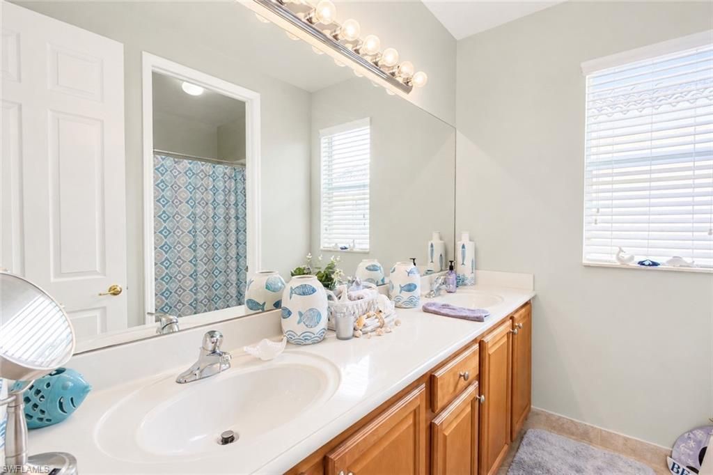 10471 Winged Elm Ln, Fort Myers, FL 33913 Photo