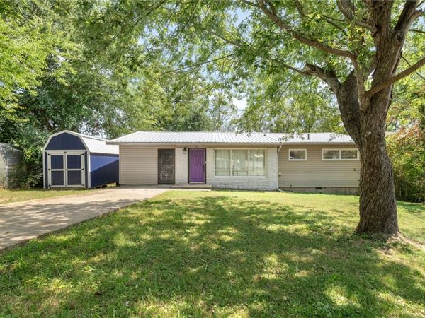 603 S Clifford Street , Harrison, AR 72601