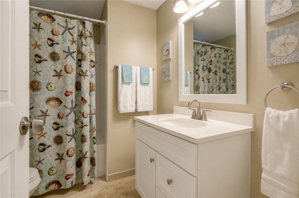 700 Periwinkle Circle, Barefoot Bay, FL 32976 Photo
