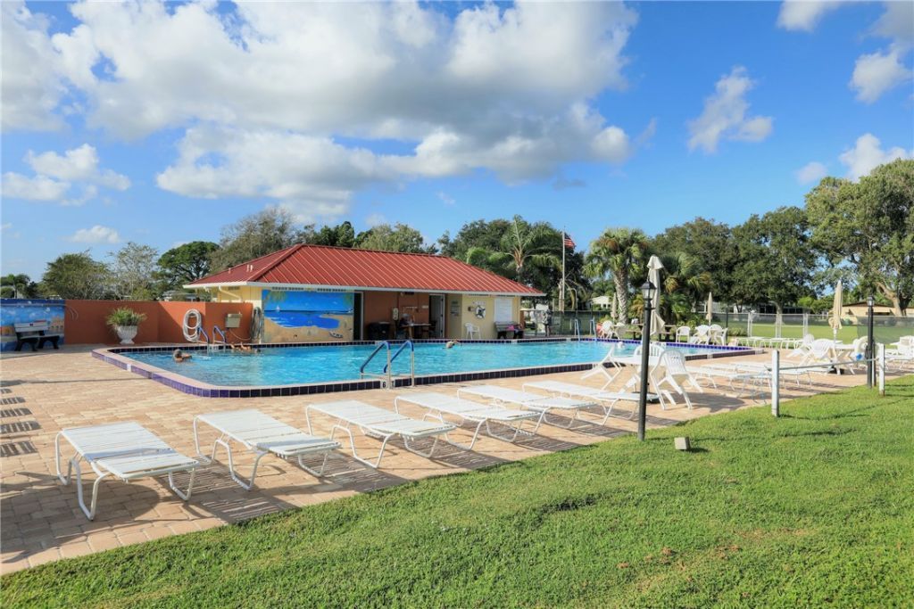 700 Periwinkle Circle, Barefoot Bay, FL 32976 Photo
