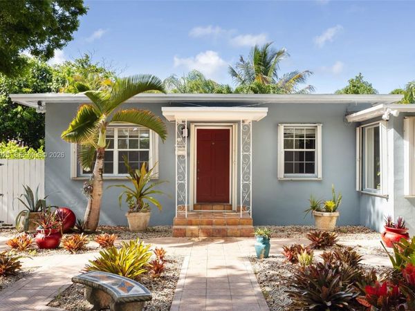5960 SW 46th Ter , Miami, FL 33155