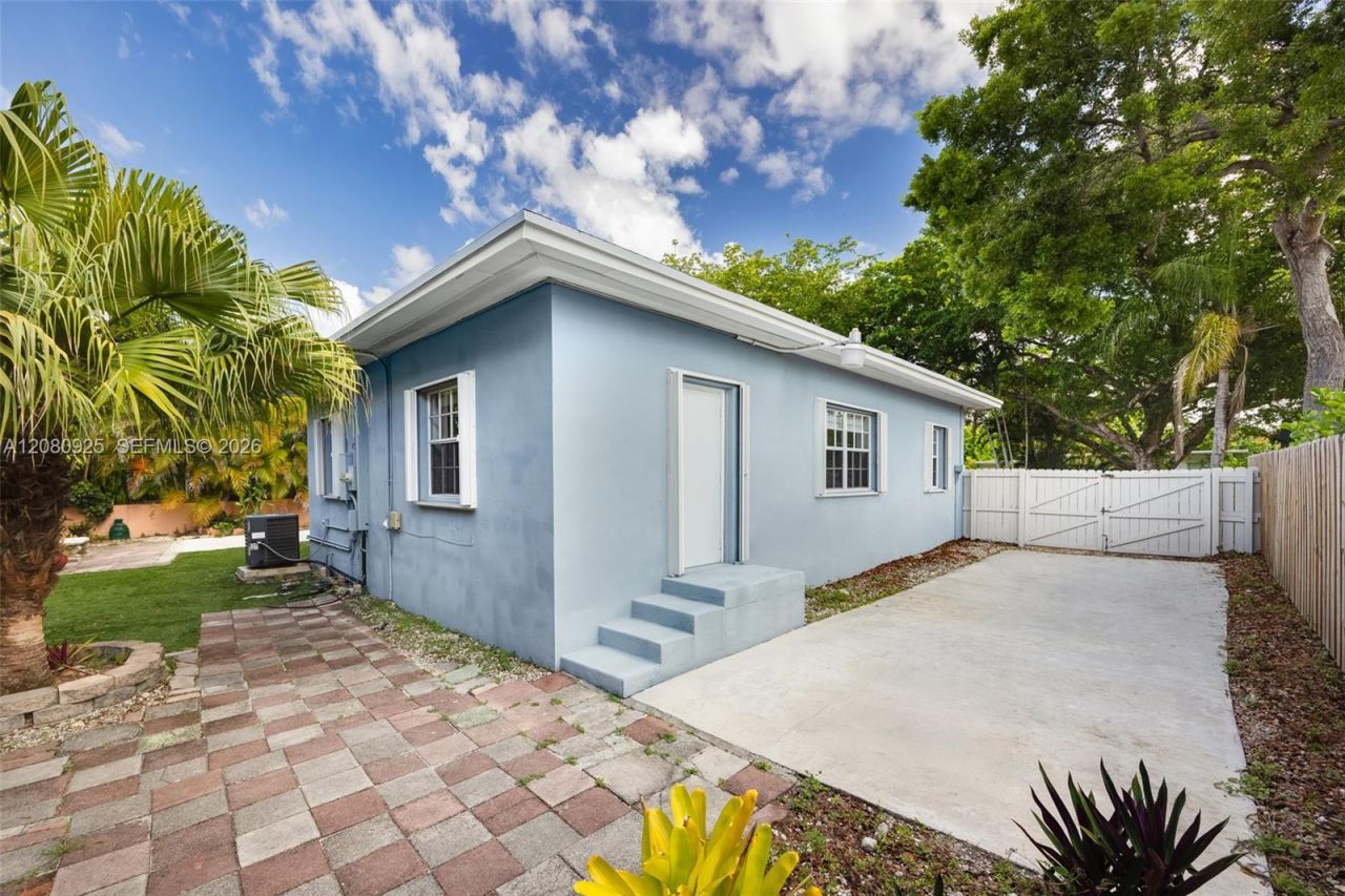 5960 SW 46th Ter , Miami, FL 33155 Photo