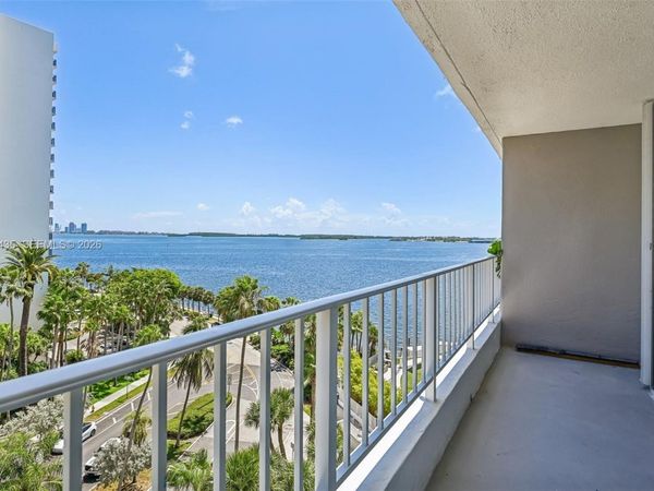 200 SE 15th Rd , Unit 9I, Miami, FL 33129