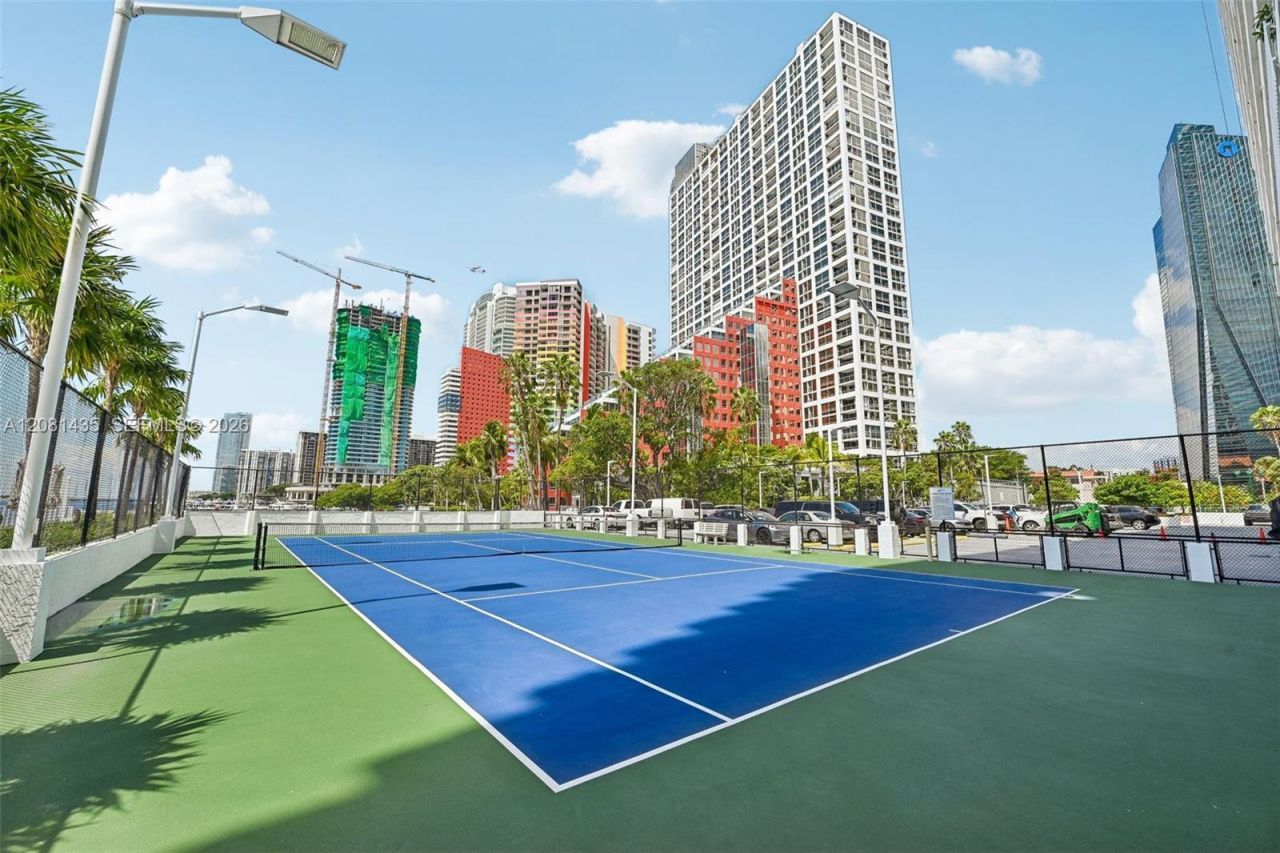 200 SE 15th Rd , Unit 9I, Miami, FL 33129 Photo
