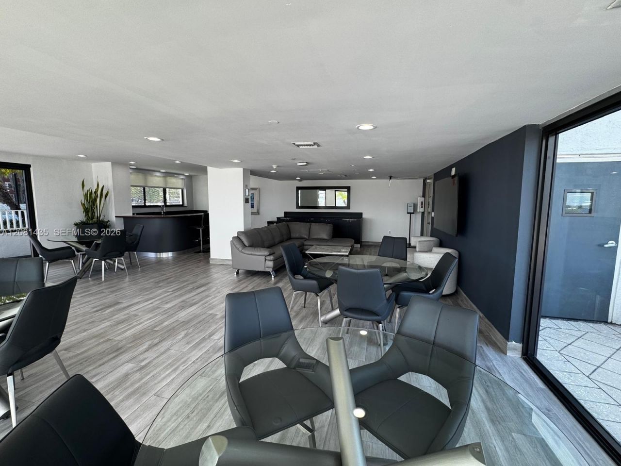 200 SE 15th Rd , Unit 9I, Miami, FL 33129 Photo