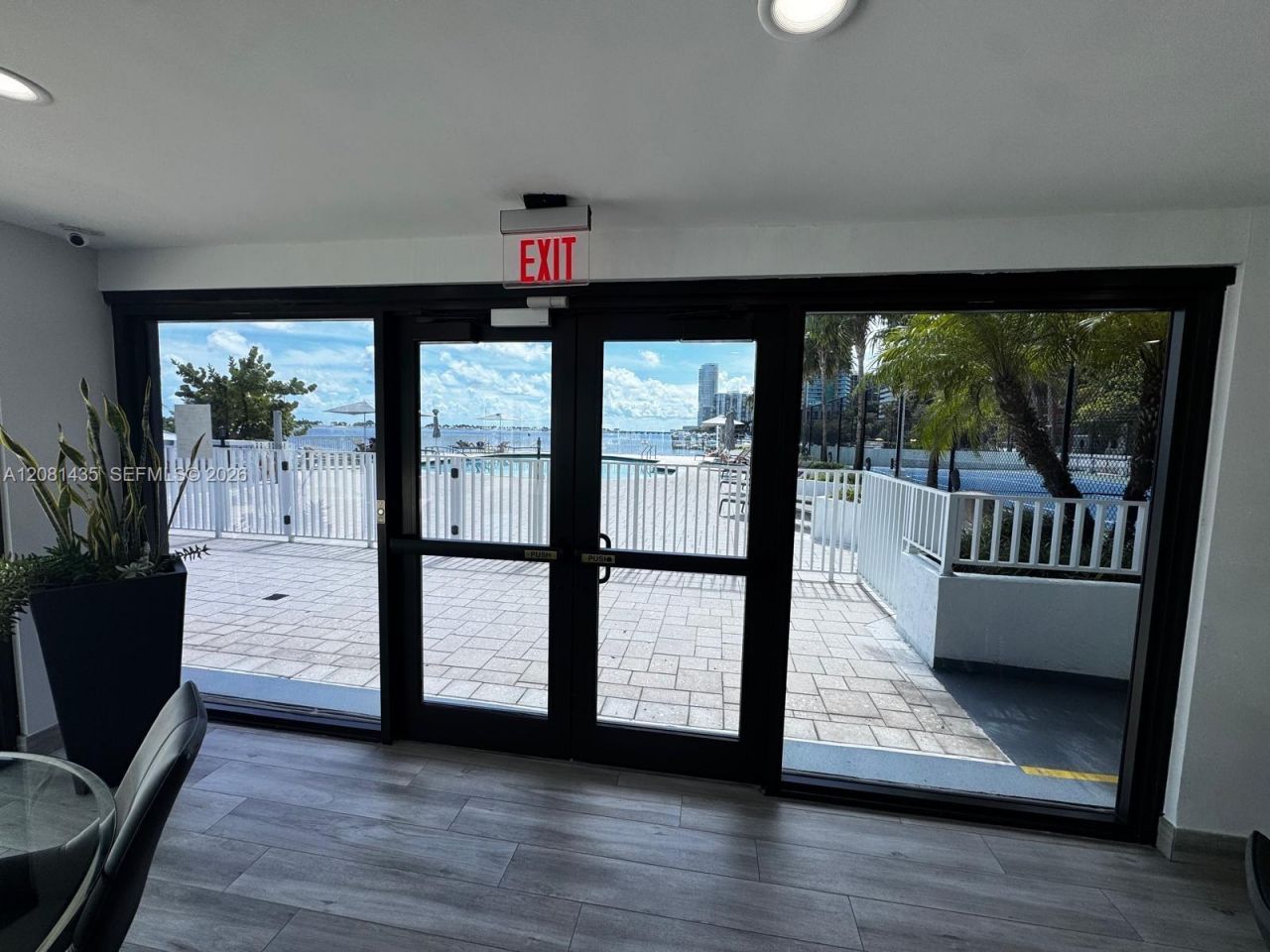 200 SE 15th Rd , Unit 9I, Miami, FL 33129 Photo