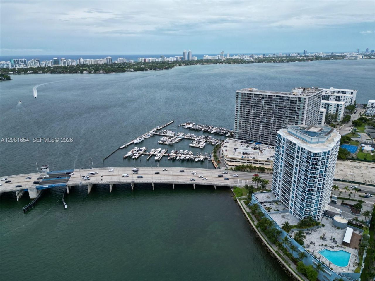 7601 E Treasure Dr #c-110, North Bay Village, FL 33141 Photo