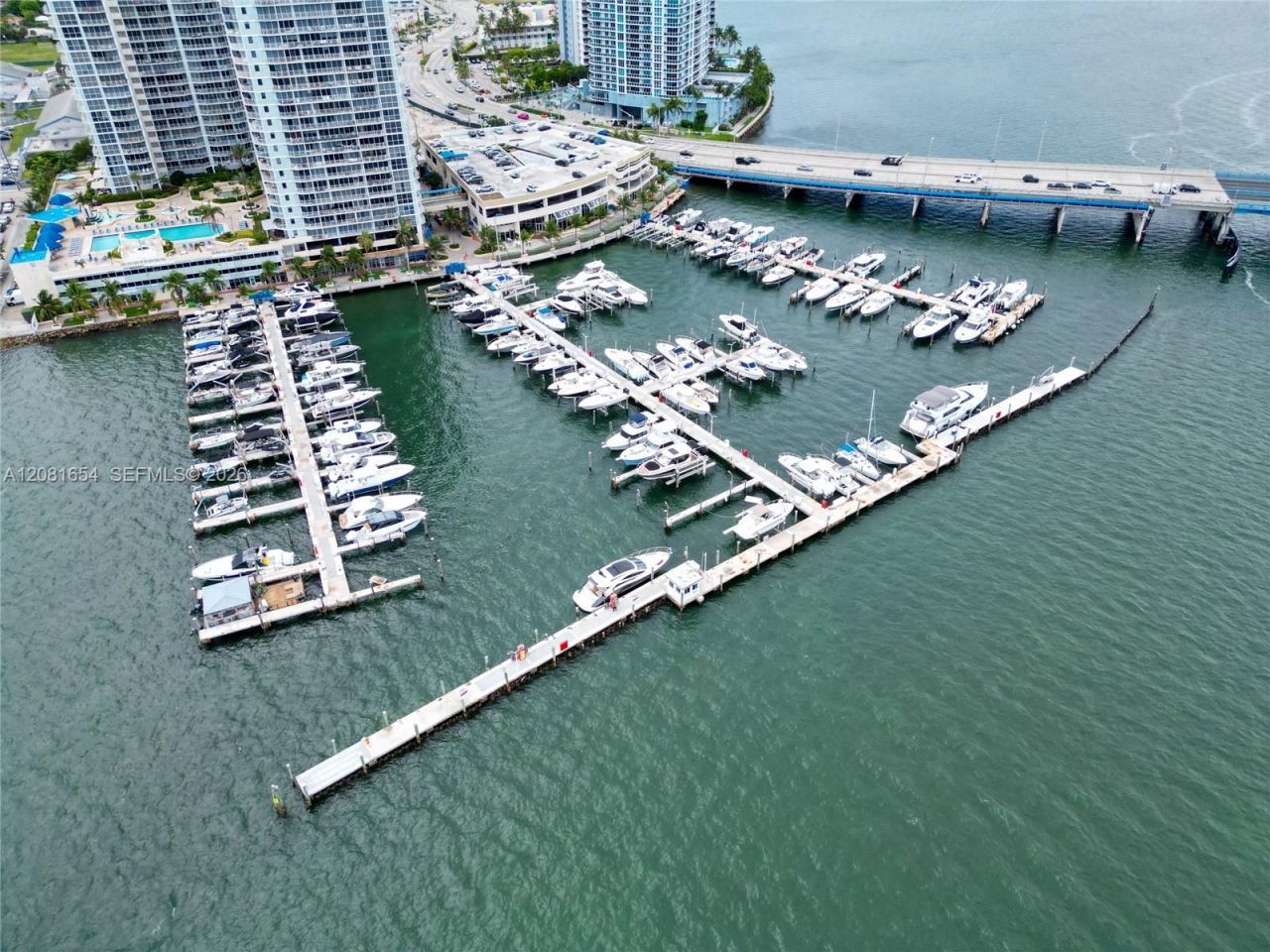 7601 E Treasure Dr #c-110, North Bay Village, FL 33141 Photo