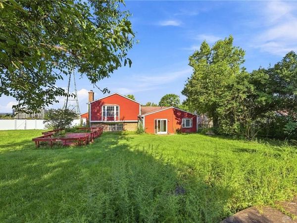 6200 Benzing Drive, Fairfield, OH 45014