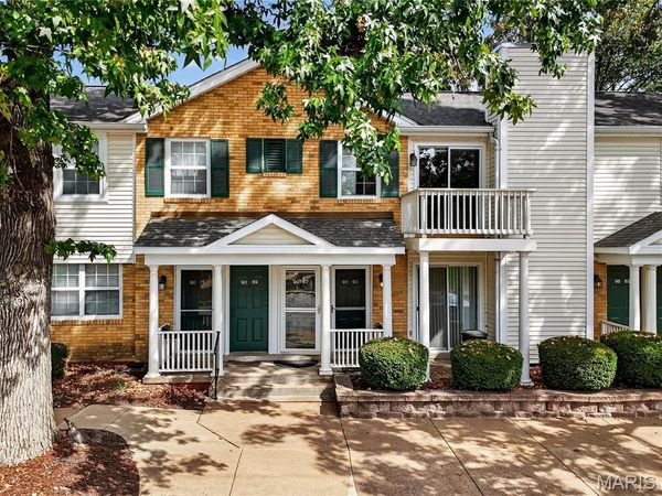 9067 Wrenwood Lane , Brentwood, MO 63144