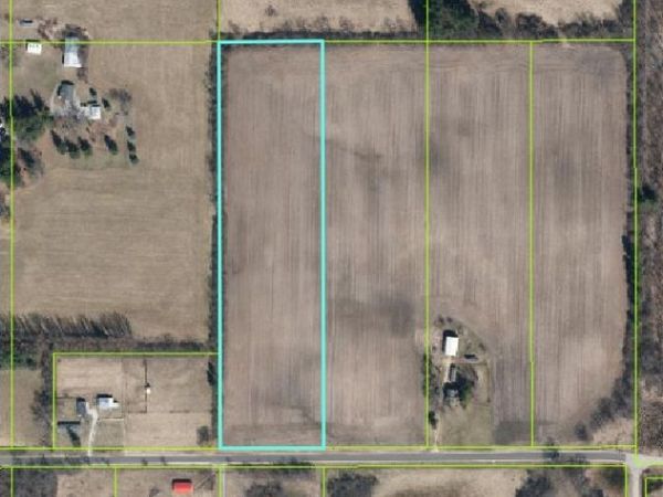 20350 Bunker Hill Road , Marengo, IL 60152