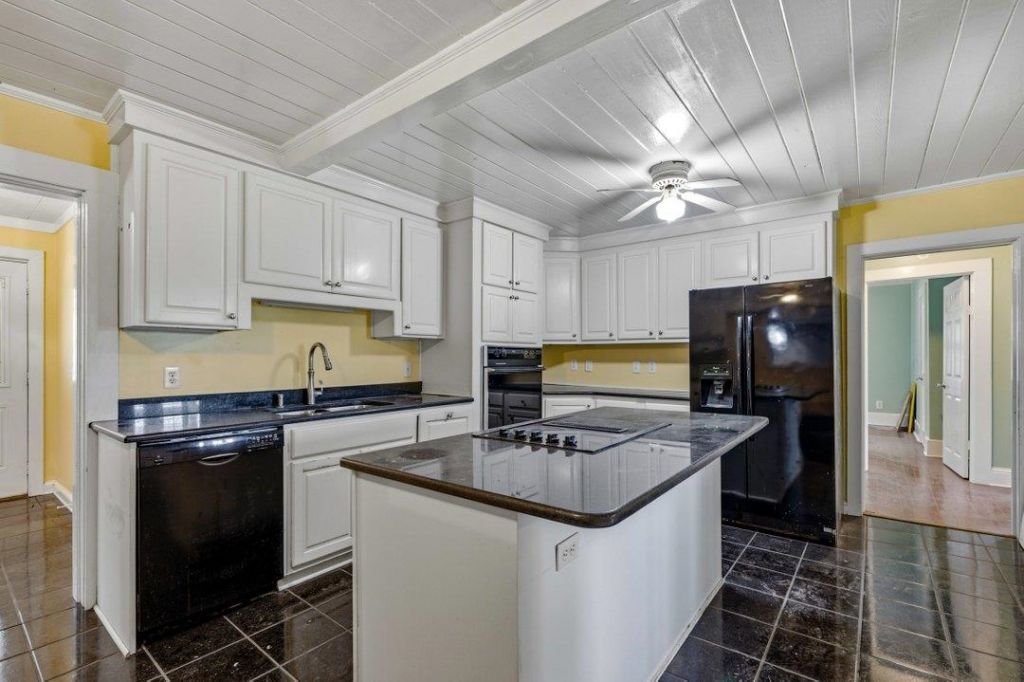 1582 Horry Rd.  Photo 9