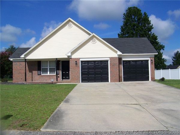 190 FINCH Road, Fayetteville, NC 28306