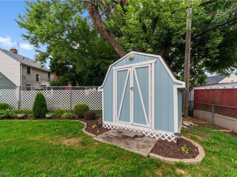 4231 W 62nd Street, Cleveland, OH 44144 Photo 34