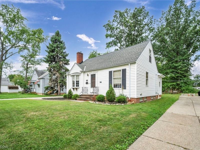 454 E 270th Street, Euclid, OH 44132 Photo 4