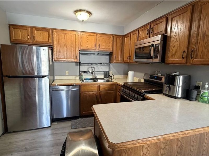 1632 Edmeyer Avenue NW, Canton, OH 44708 Photo 6