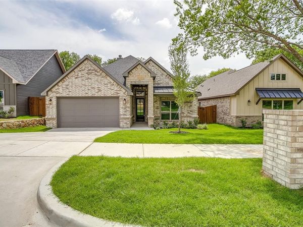 3221 NW 25th Street, Fort Worth, TX 76106