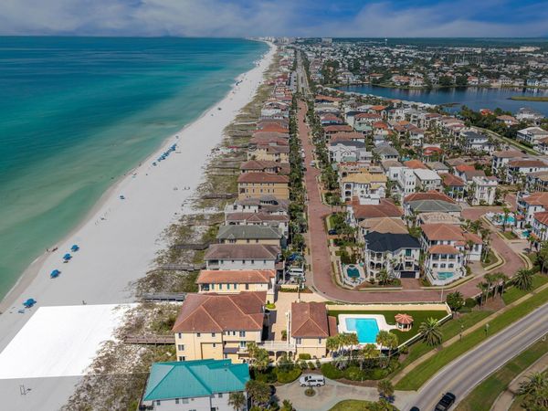 4772 Ocean Boulevard, Destin, FL 32541