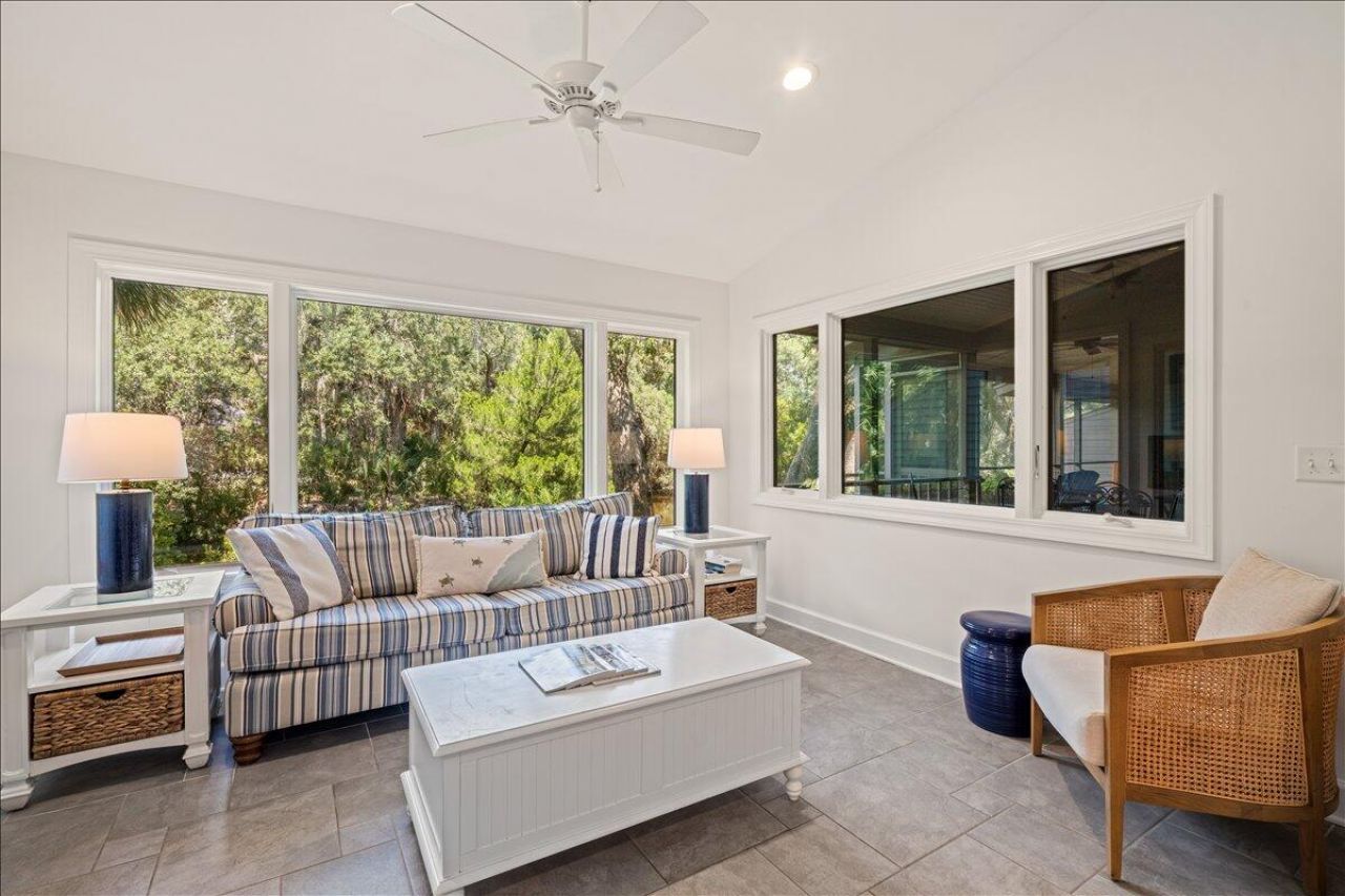 404 Amaranth Road Photo 28