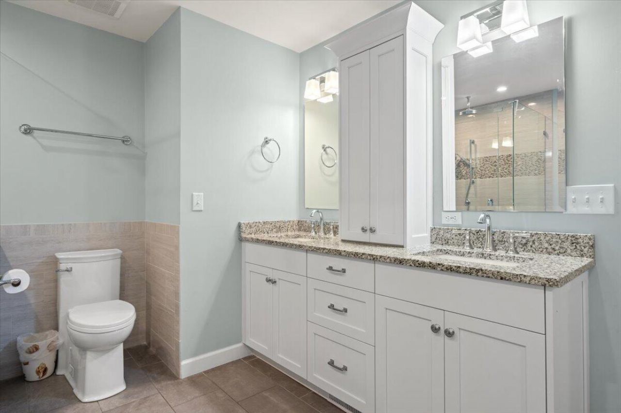 404 Amaranth Road Photo 37