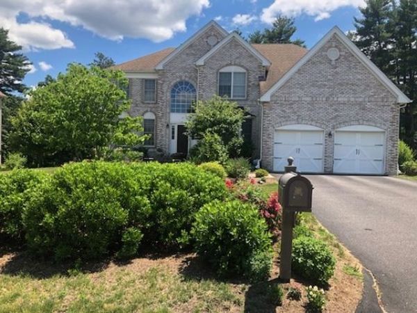 79 Endean Dr, Walpole, MA 02032