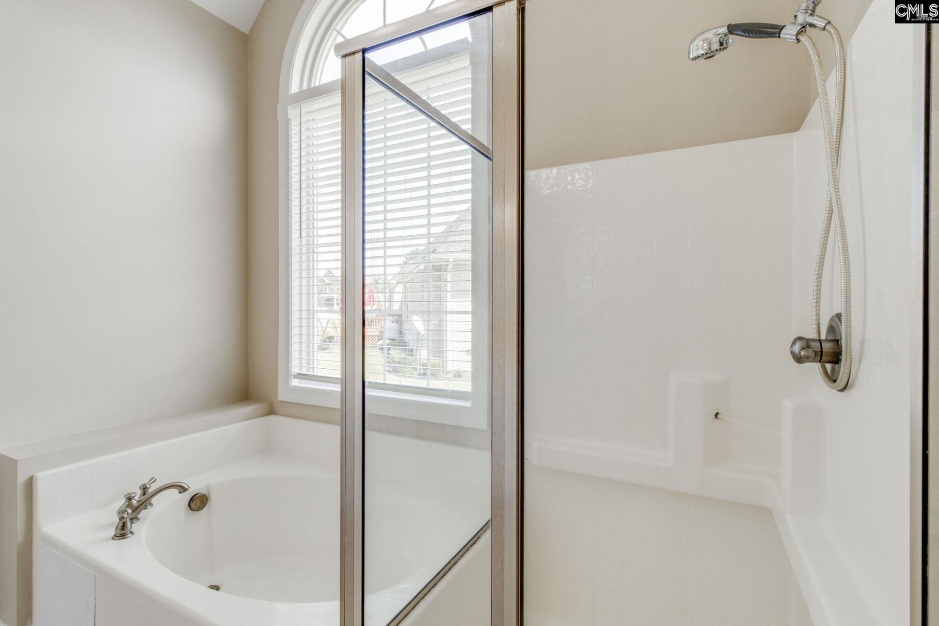 33 Mauser Drive  Photo 19