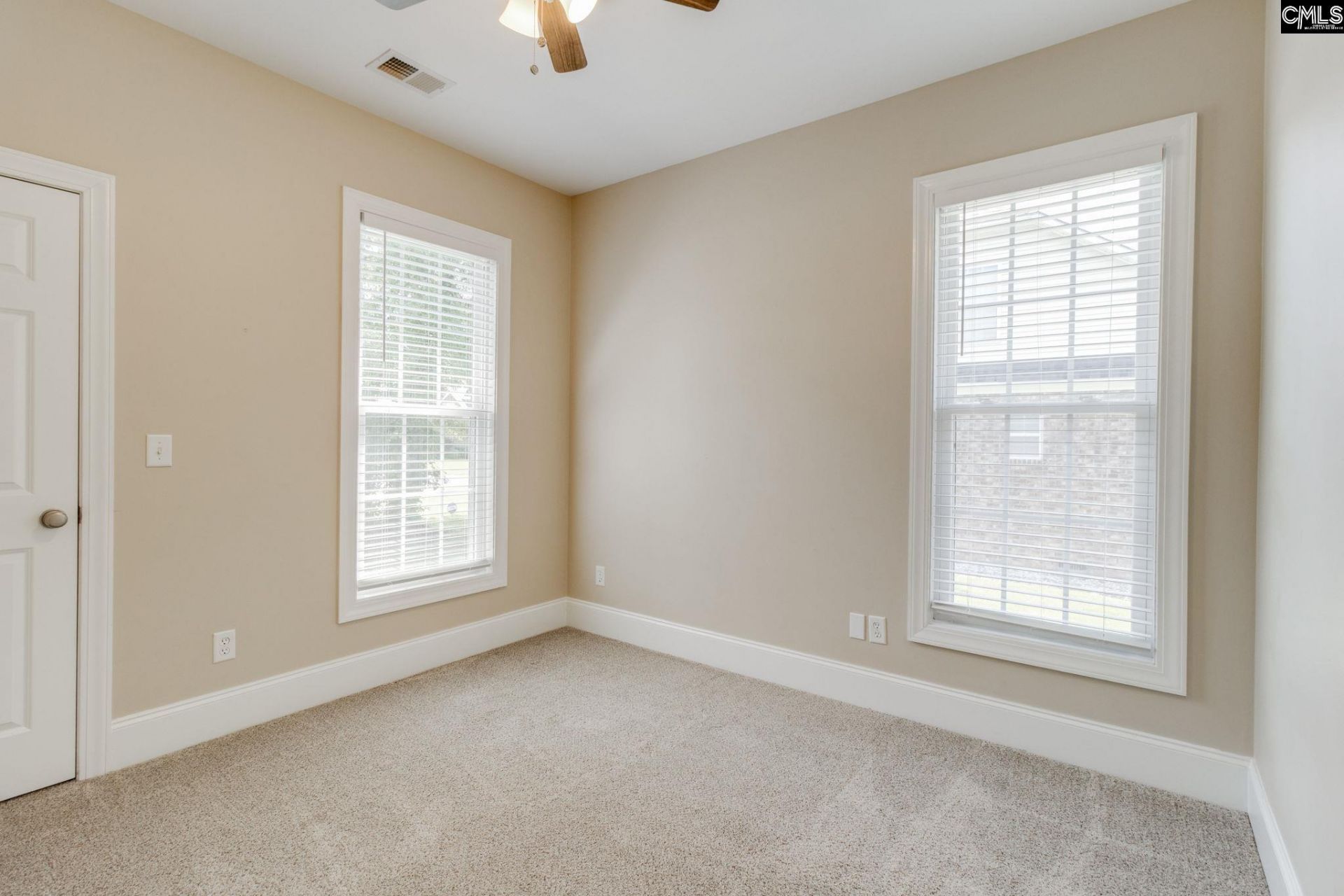 33 Mauser Drive  Photo 23