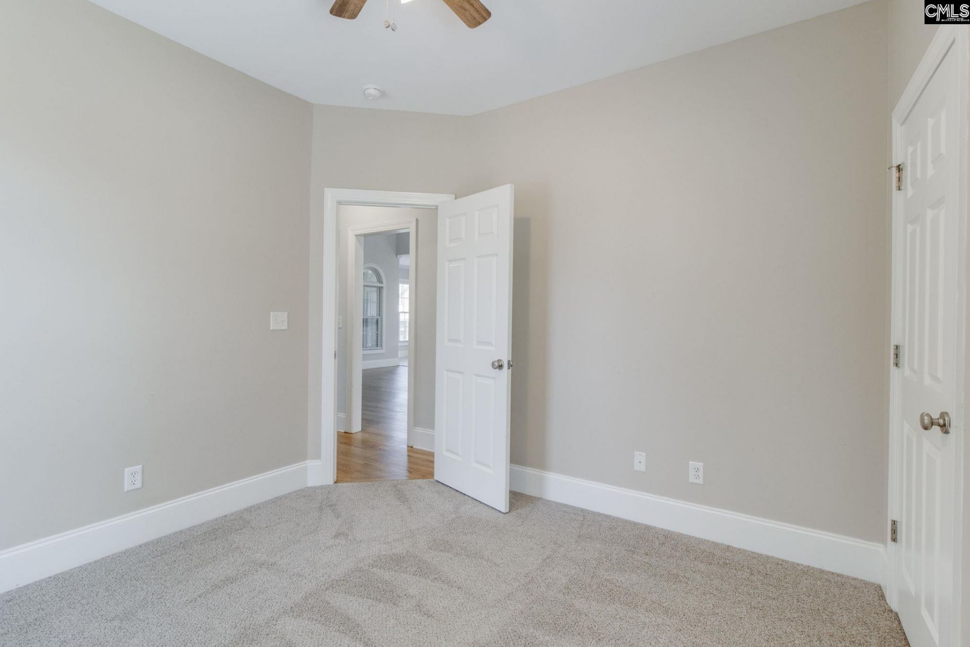 33 Mauser Drive  Photo 24