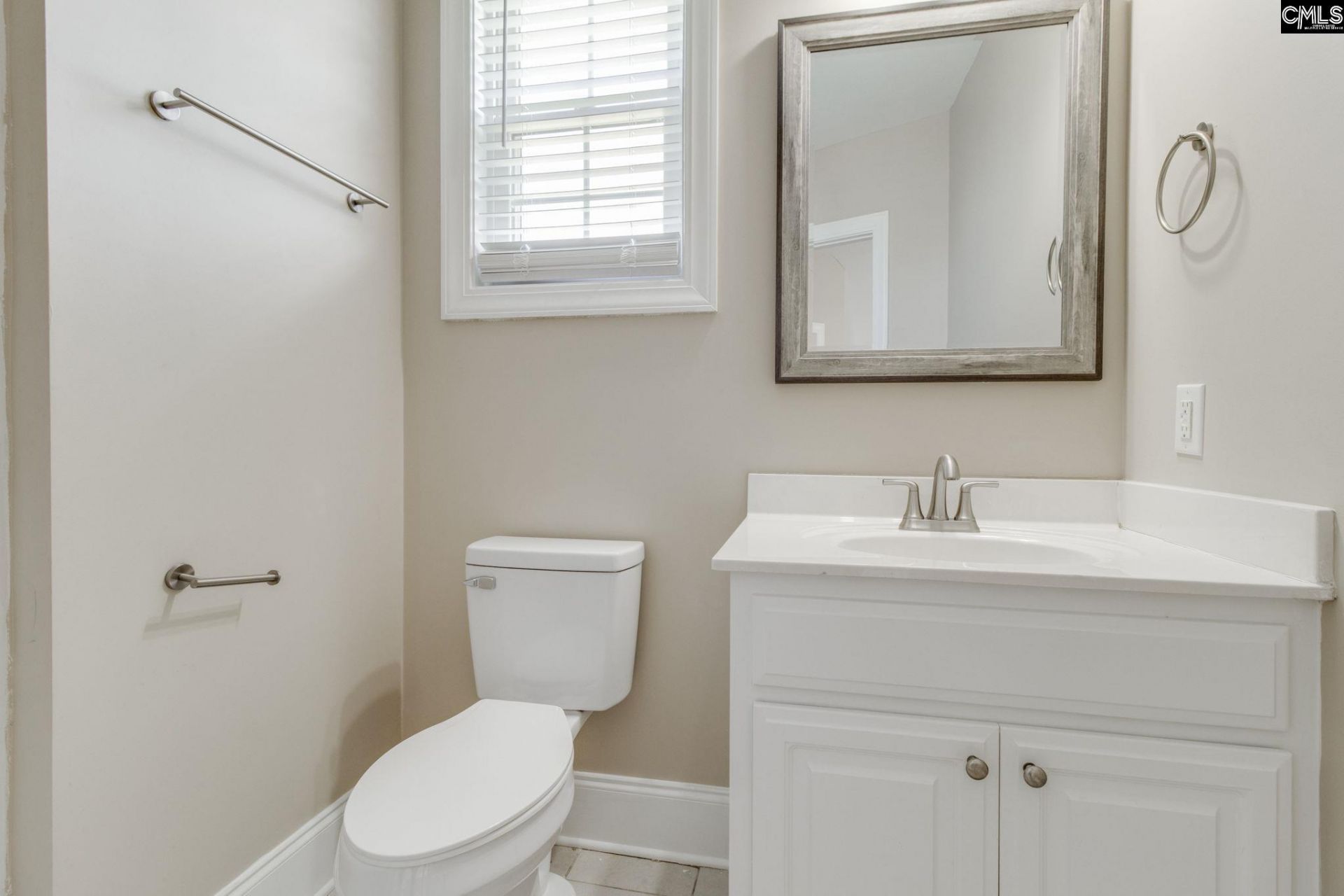 33 Mauser Drive  Photo 32