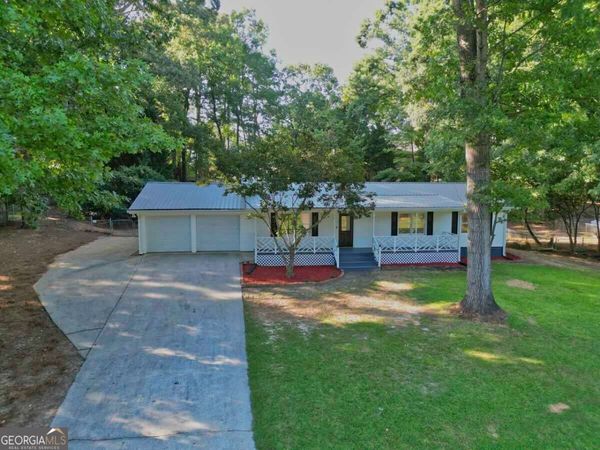 402 Trotters Ridge, Lawrenceville, GA 30043