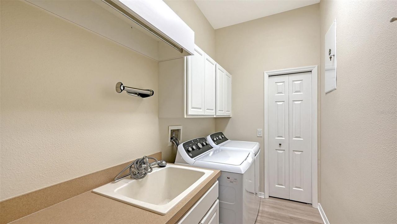 13112 Peregrin Circle, Bradenton, FL 34212 Photo