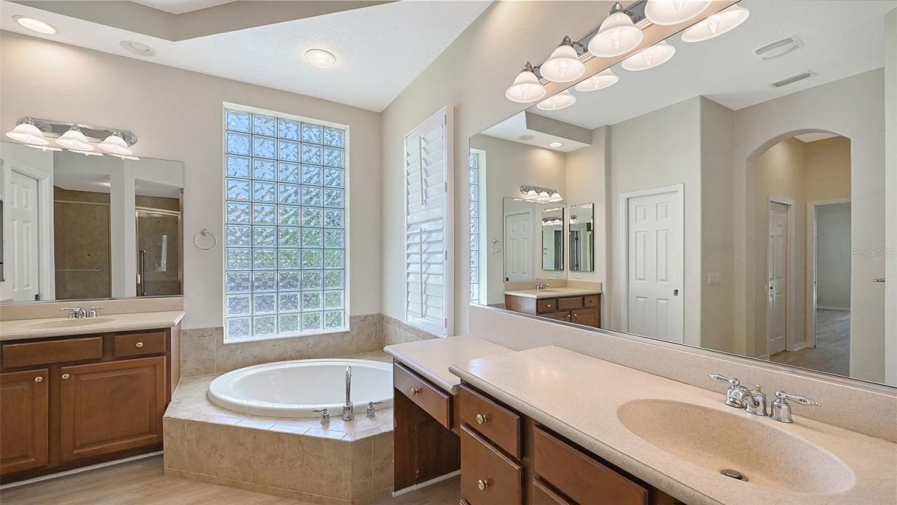 13112 Peregrin Circle, Bradenton, FL 34212 Photo