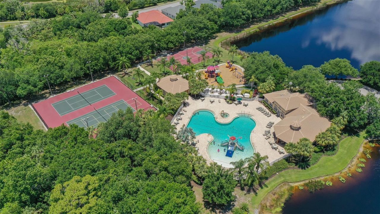 13112 Peregrin Circle, Bradenton, FL 34212 Photo