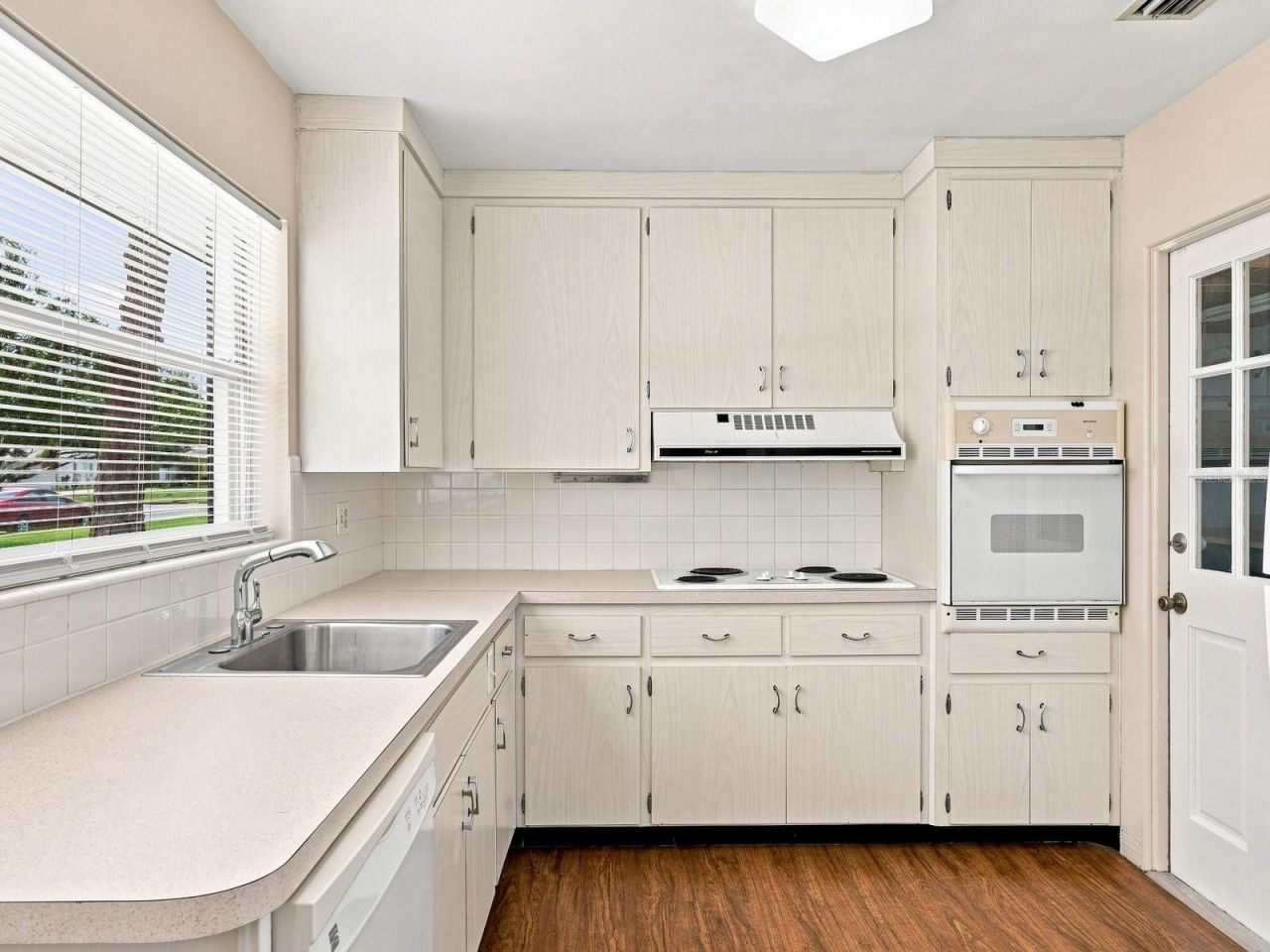 208 62nd Street W, Bradenton, FL 34209 Photo